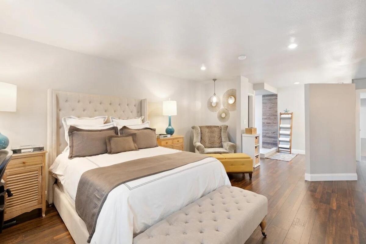 Elegant Beach Living, Just Blocks To The Sand Huntington Beach Exterior photo