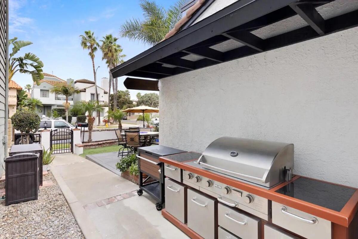 Elegant Beach Living, Just Blocks To The Sand Huntington Beach Exterior photo