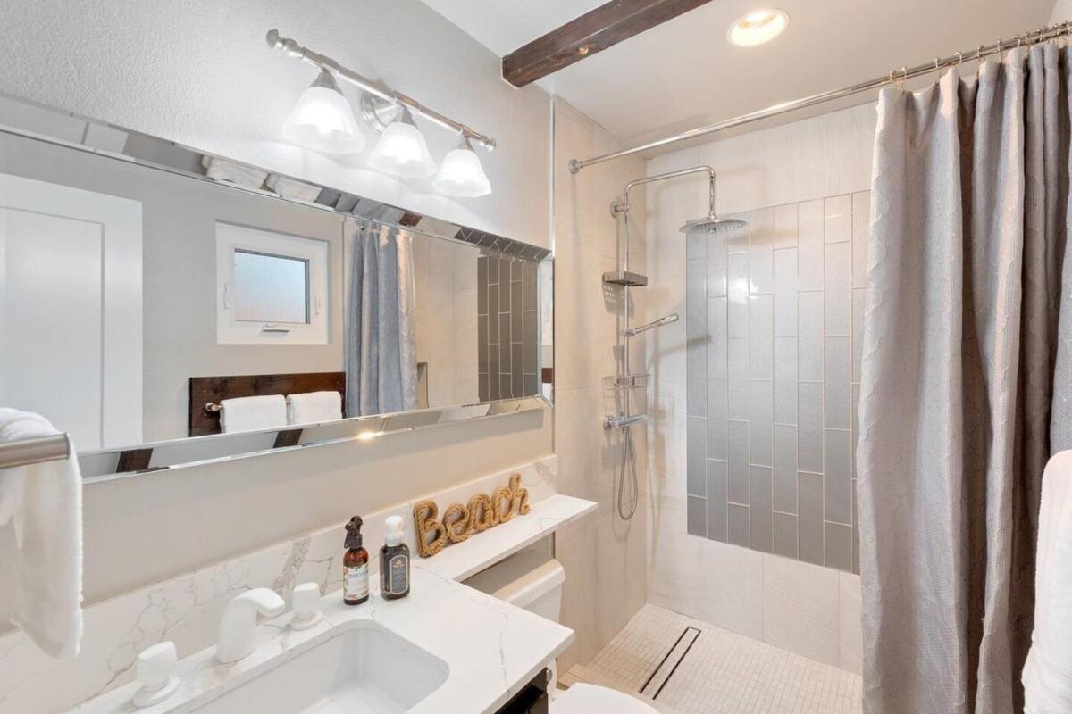 Elegant Beach Living, Just Blocks To The Sand Huntington Beach Exterior photo