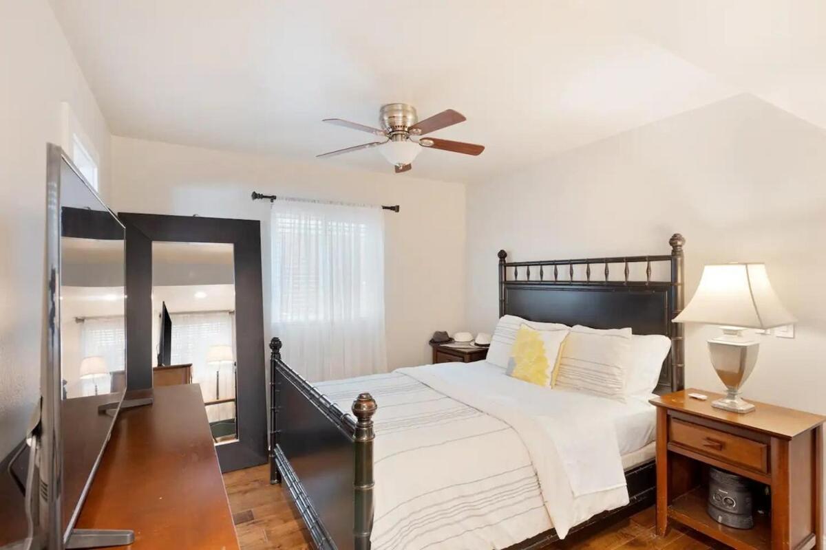 Elegant Beach Living, Just Blocks To The Sand Huntington Beach Exterior photo